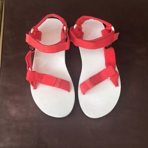 Teva Original Universal sandal, size 7